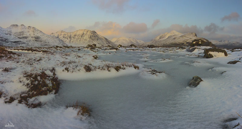 ASCII   Kolor stitching | 10 pictures | Size: 10816 x 5747 | Lens: Standard | RMS: 3.41 | FOV: 123.44 x 65.60 ~ -11.10 | Projection: Spherical | Color: LDR |